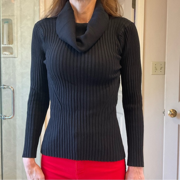 Cowl Neck Sweater, black, soft, stretchy for multi size fit, w/ sunscreen, Sz S - Picture 4 of 6